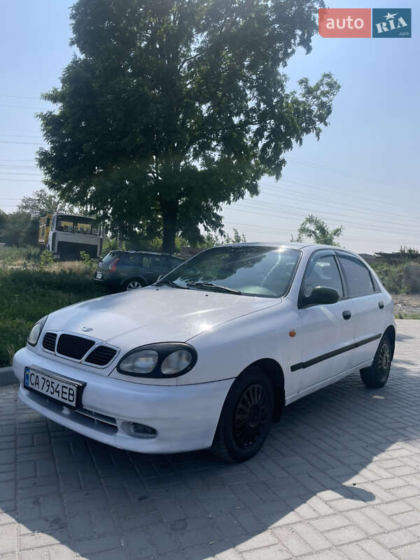 Хэтчбек Daewoo Lanos 1999 в Черкассах