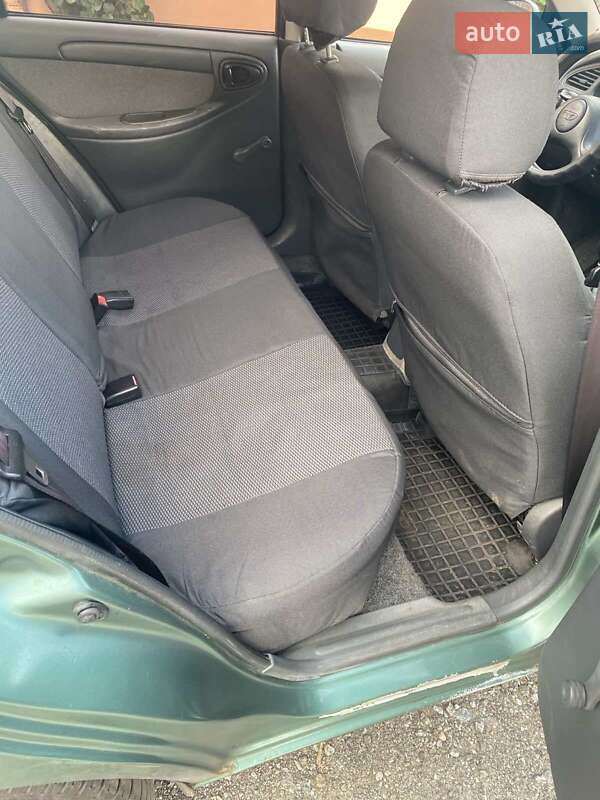 Седан Daewoo Lanos 2008 в Киеве