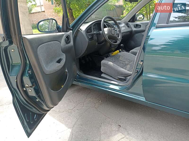 Седан Daewoo Lanos 2007 в Киеве