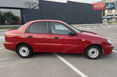 Седан Daewoo Lanos 2005 в 