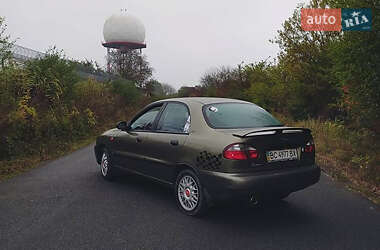 Седан Daewoo Lanos 2003 в 