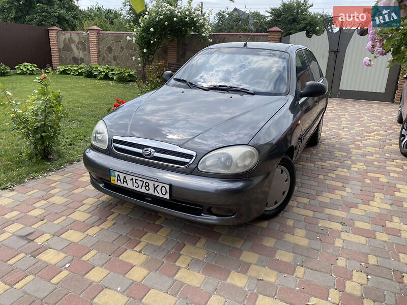 Daewoo Lanos 2011