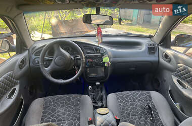 Седан Daewoo Lanos 2003 в 