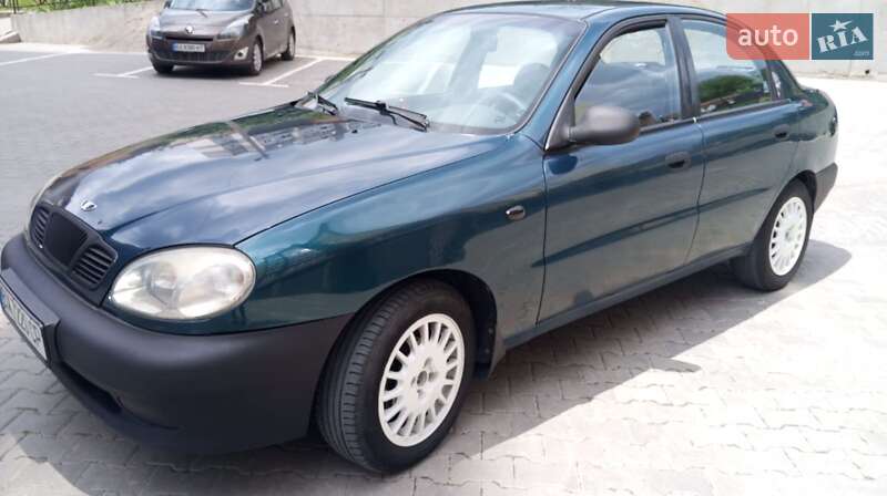 Седан Daewoo Lanos 1998 в Хмельницком