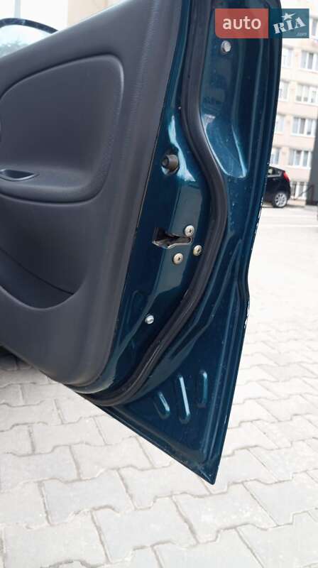 Седан Daewoo Lanos 1998 в Хмельницком