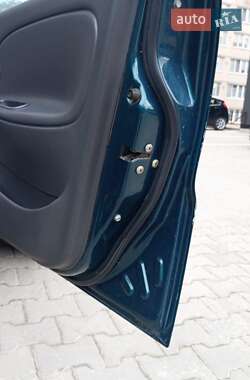 Седан Daewoo Lanos 1998 в 
