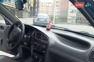 Седан Daewoo Lanos 1998 в 