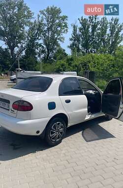 Седан Daewoo Lanos 2004 в 