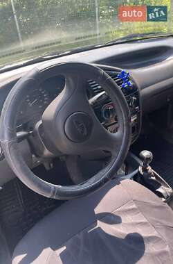 Седан Daewoo Lanos 2004 в 