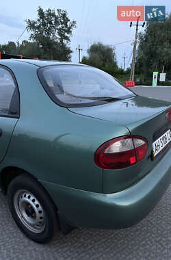 Седан Daewoo Lanos 2009 в 