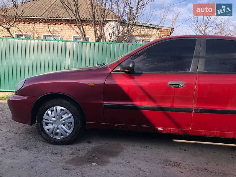 Седан Daewoo Lanos 2006 в Верхівцеві