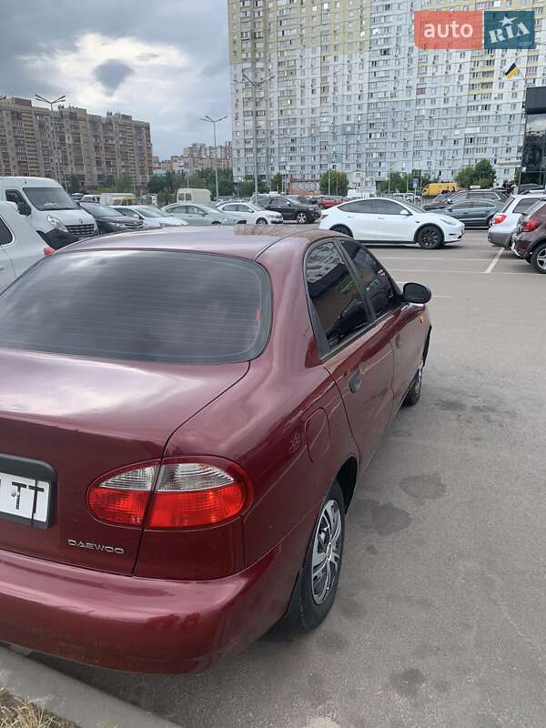 Седан Daewoo Lanos 2008 в Киеве