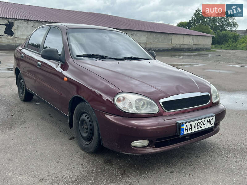 Седан Daewoo Lanos 2009 в Шостке