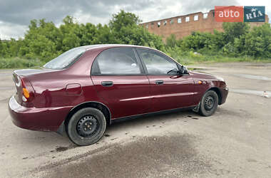 Седан Daewoo Lanos 2009 в 