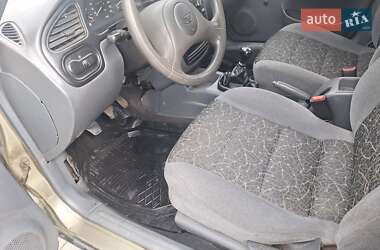 Седан Daewoo Lanos 2004 в 