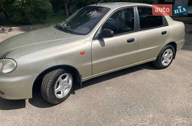 Седан Daewoo Lanos 2004 в 