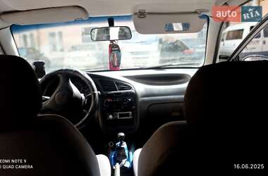 Седан Daewoo Lanos 2003 в Тернополі