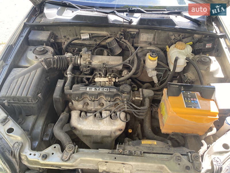 Седан Daewoo Lanos 2004 в Новом Роздоле