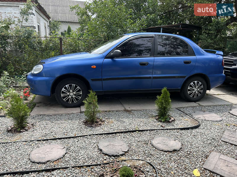Седан Daewoo Lanos 2008 в 