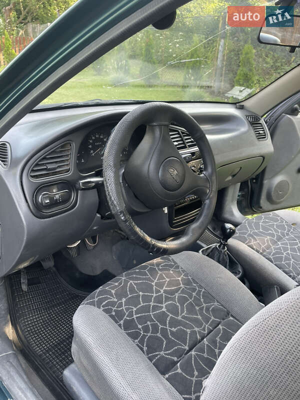 Седан Daewoo Lanos 2001 в Львове фото 8 Седан Daewoo Lanos 2001 в Львове