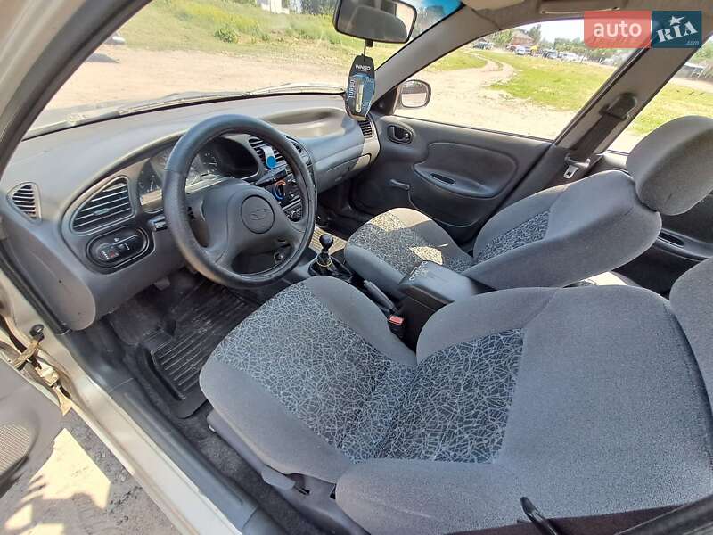 Седан Daewoo Lanos 2008 в Шевченкове
