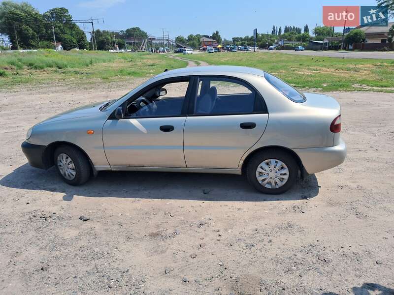 Седан Daewoo Lanos 2008 в Шевченкове