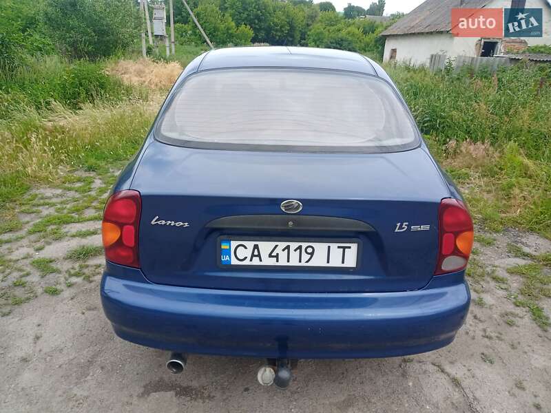 Седан Daewoo Lanos 2010 в Шполе