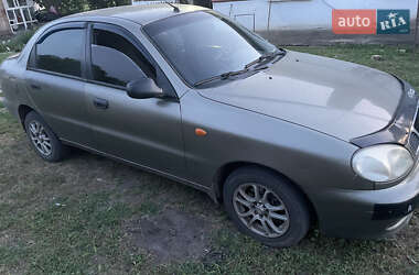 Седан Daewoo Lanos 2004 в Петровому