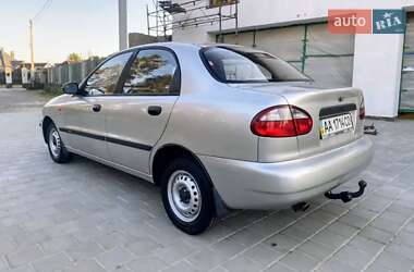 Седан Daewoo Lanos 2004 в 
