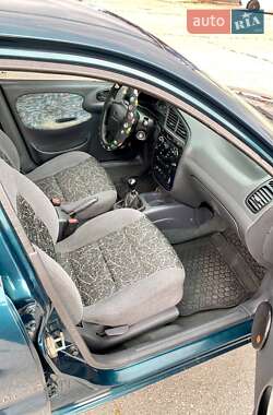 Седан Daewoo Lanos 2003 в 
