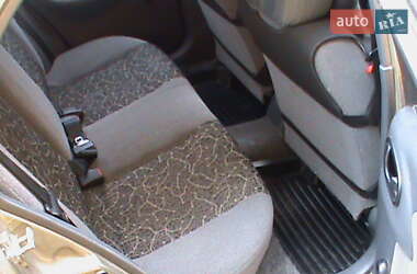 Седан Daewoo Lanos 2006 в 