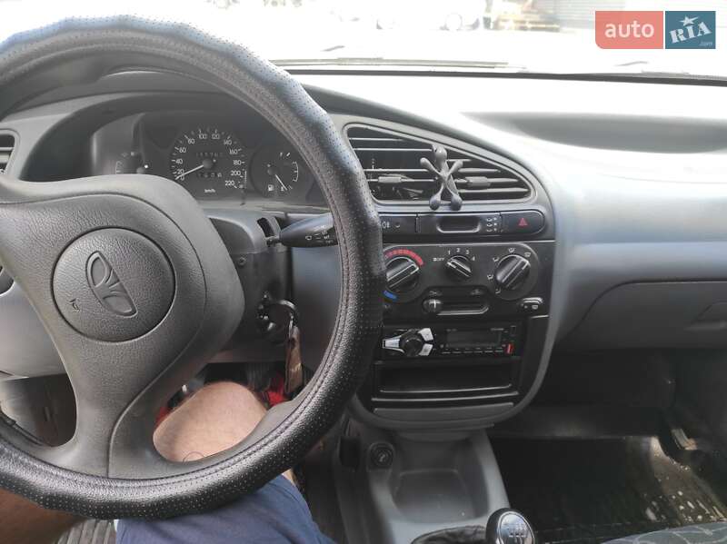 Седан Daewoo Lanos 2003 в Кременчуці