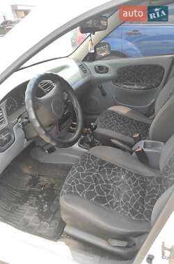 Седан Daewoo Lanos 2003 в 