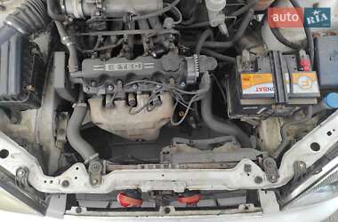 Седан Daewoo Lanos 2003 в Кременчуці
