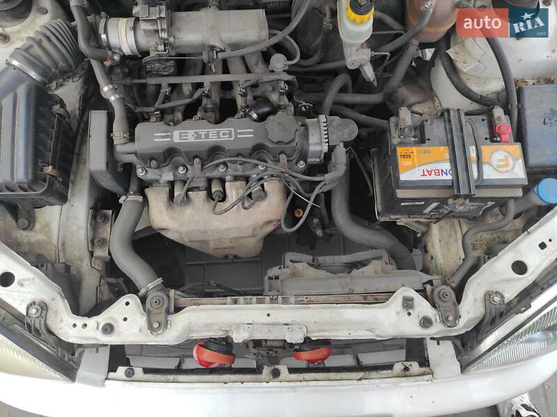 Седан Daewoo Lanos 2003 в Кременчуці