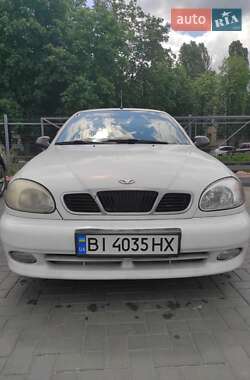 Седан Daewoo Lanos 2003 в Кременчуці