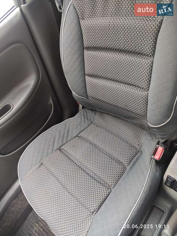 Седан Daewoo Lanos 2008 в Гатне