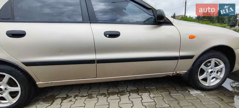 Седан Daewoo Lanos 2008 в Черкасах