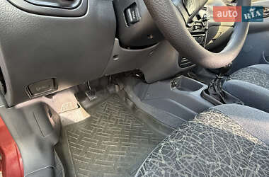 Седан Daewoo Lanos 2002 в 