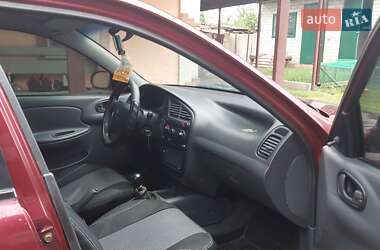 Седан Daewoo Lanos 1998 в 
