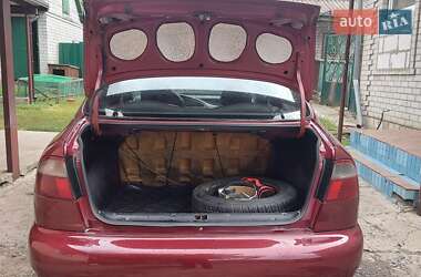 Седан Daewoo Lanos 1998 в 