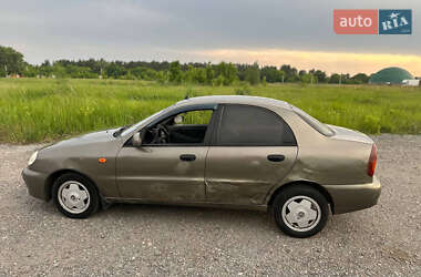 Седан Daewoo Lanos 2012 в 