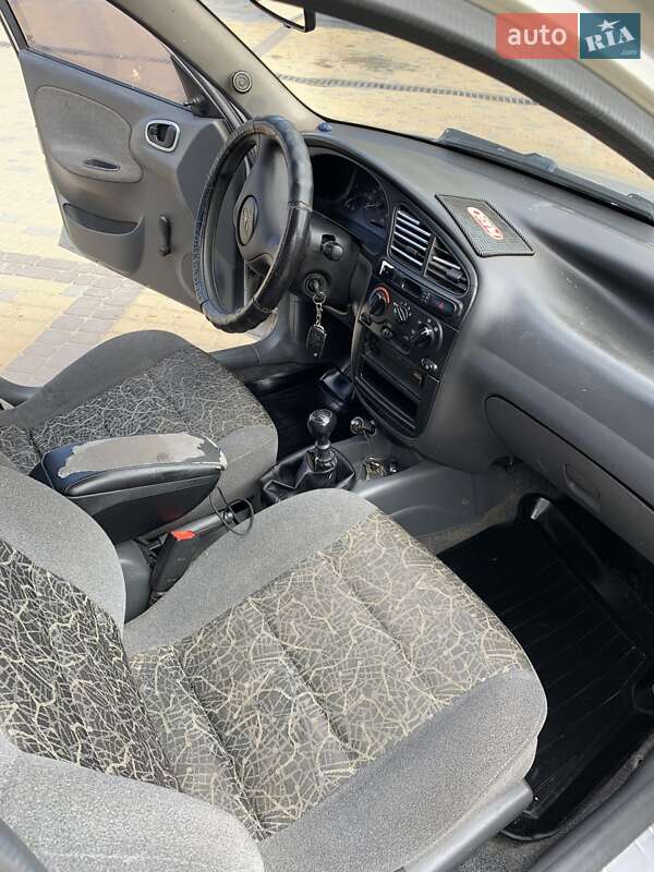 Daewoo Lanos 2004 Daewoo Lanos 2004
