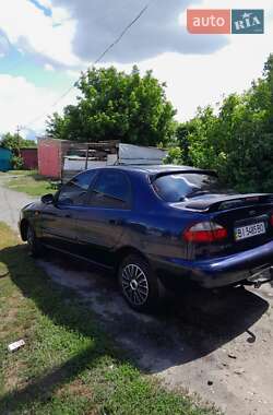 Седан Daewoo Lanos 2004 в Чутовому