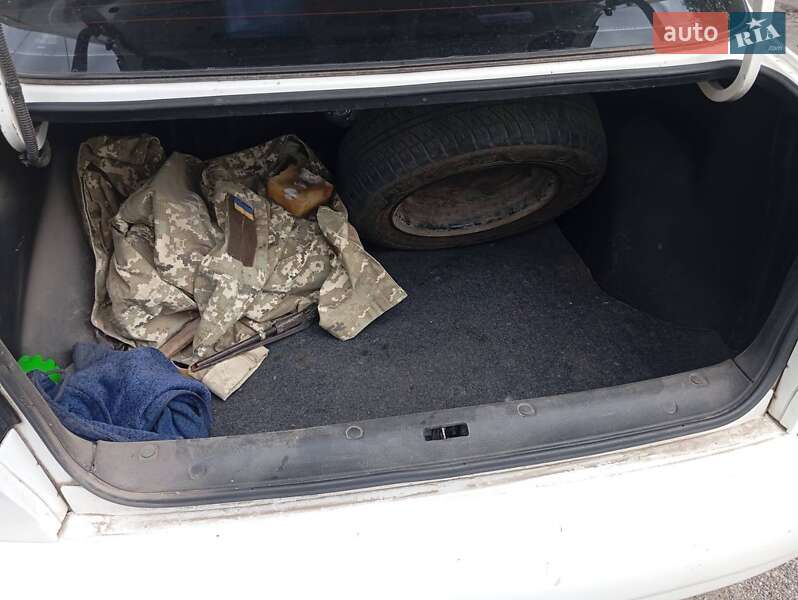 Седан Daewoo Lanos 2008 в Днепре