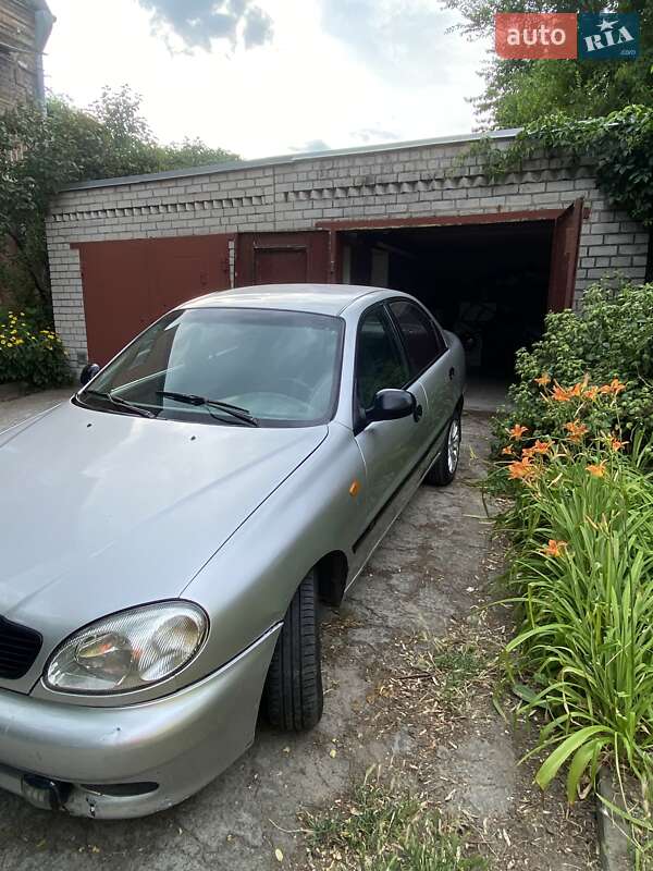 Седан Daewoo Lanos 2003 в Днепре