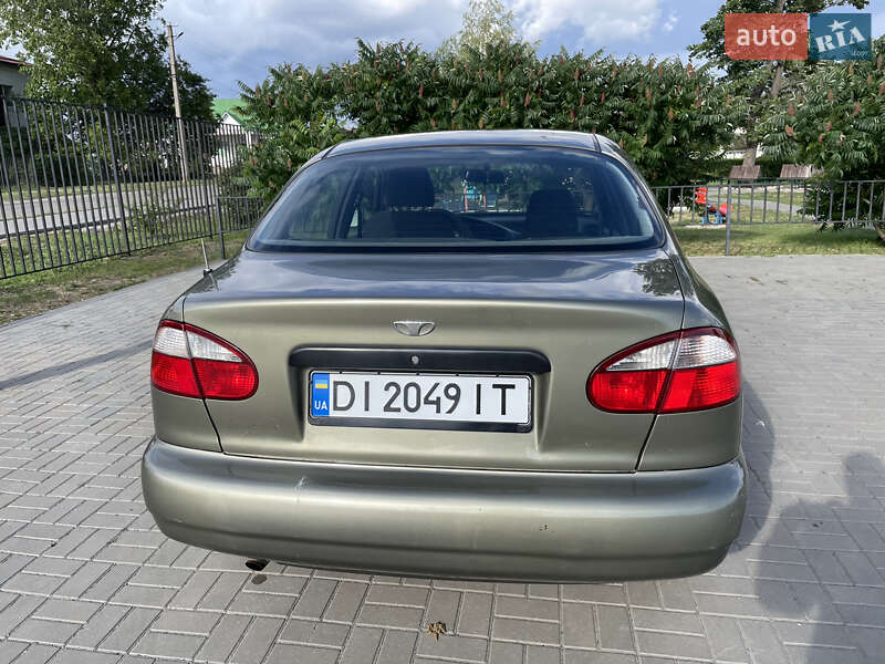 Седан Daewoo Lanos 2002 в Близнюках
