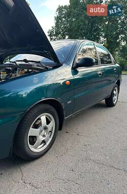Седан Daewoo Lanos 2005 в 