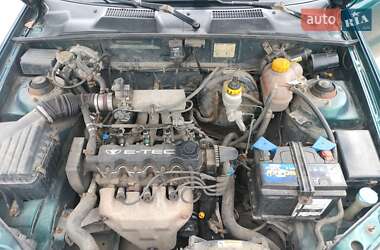 Седан Daewoo Lanos 2002 в 