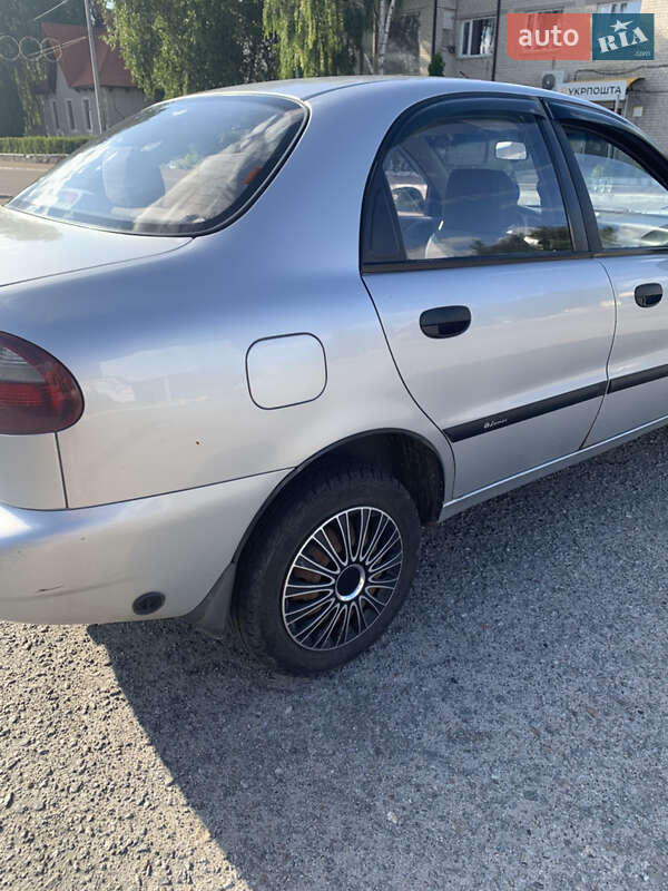 Седан Daewoo Lanos 2008 в Березані